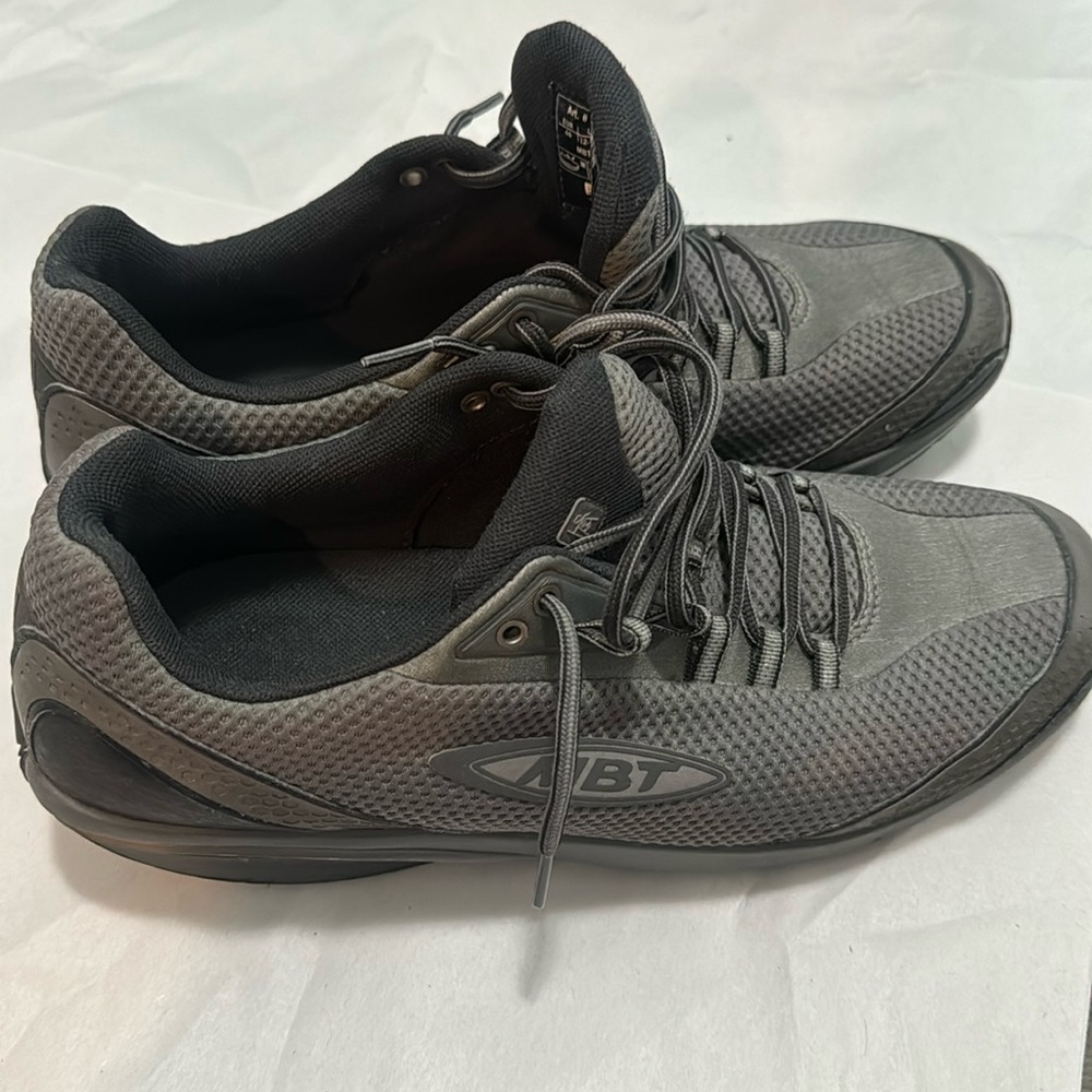 Very Good UC MBT gray men’s sneakers - size range 12-12.5 style # 400287-133